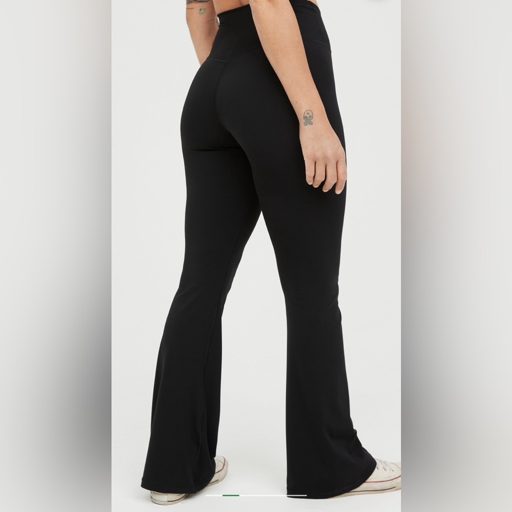 OFFLINE Aerie High Waisted Crossover Flare Legging